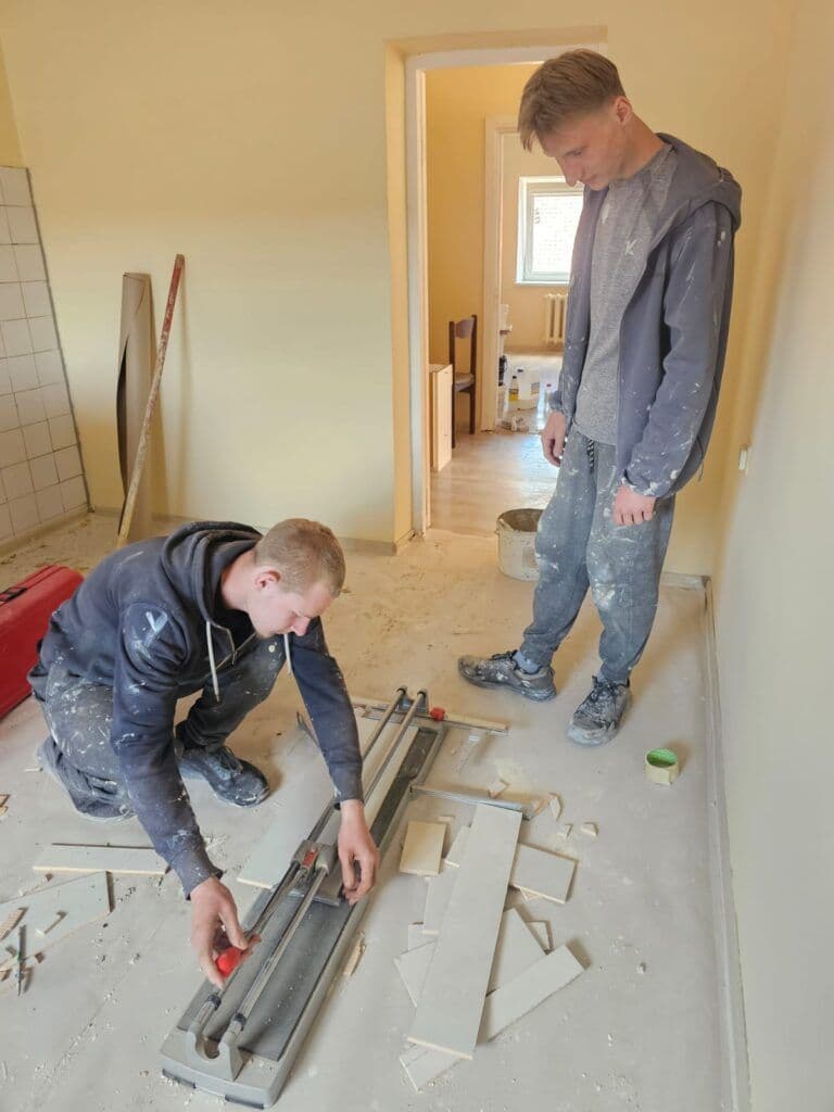 Praktika, kuri kuria vertę