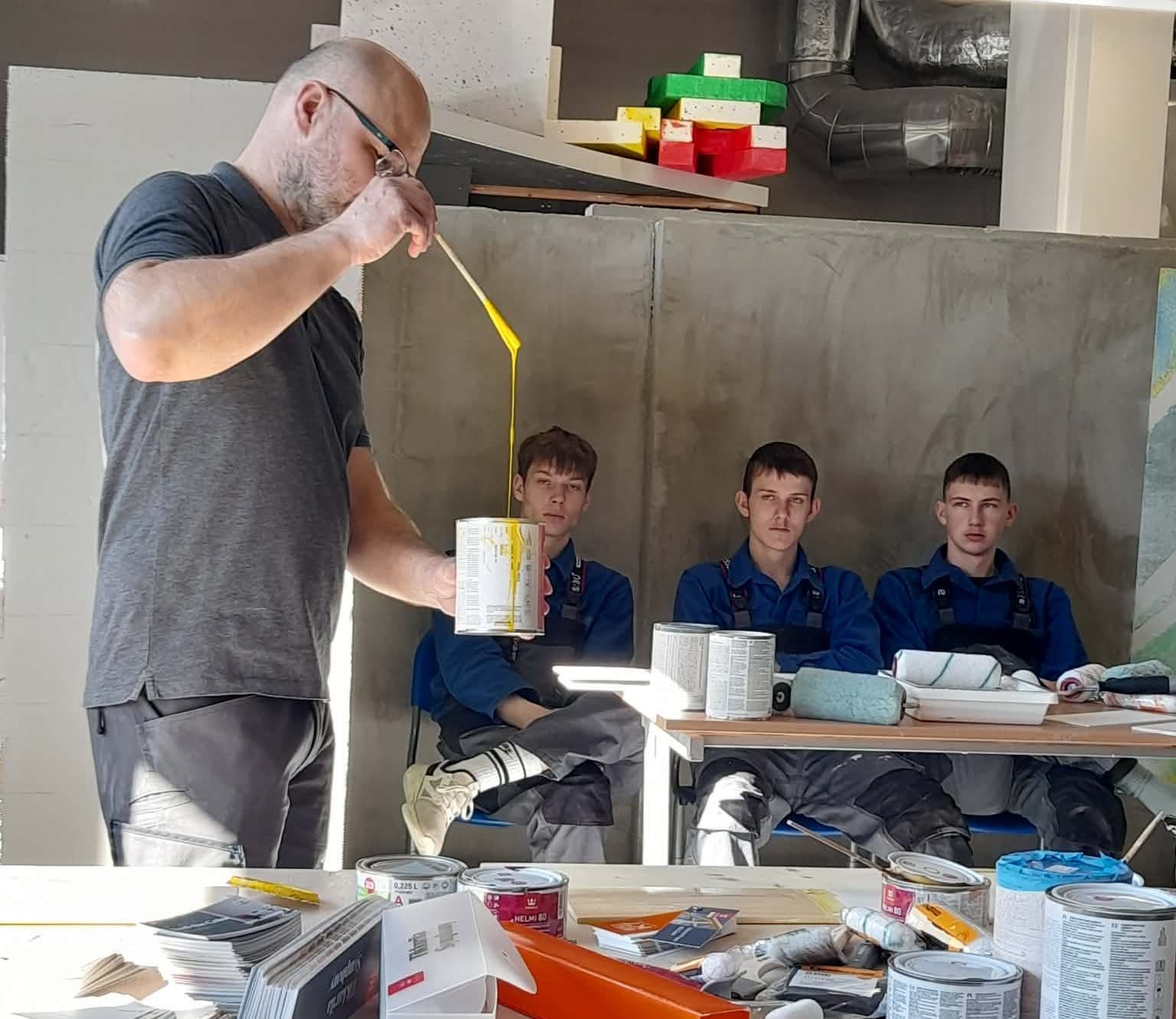 Patirtis, kuri virsta meistriškumu: apdailininkų žingsnis į profesionalų lygį